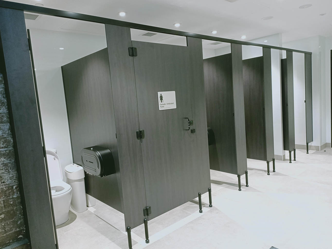 Interloc Toilet & shower partitions